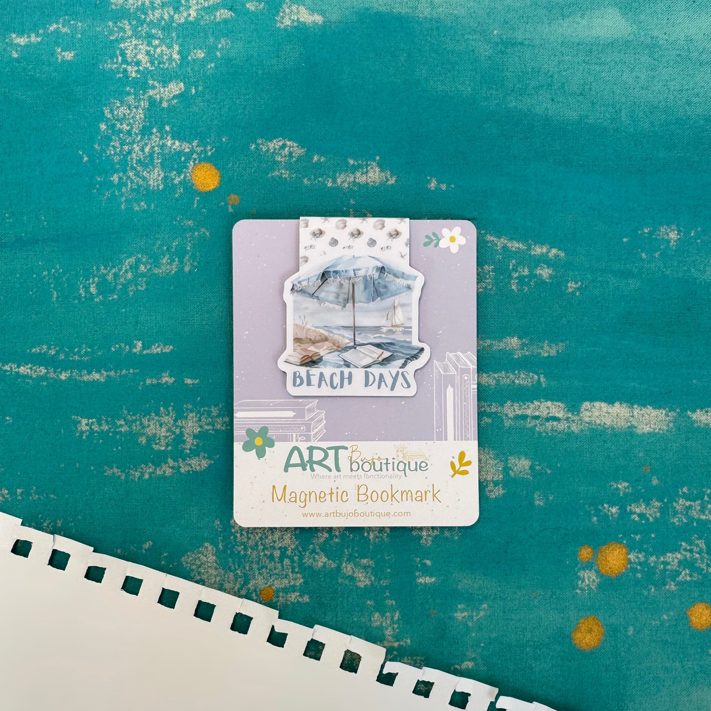 Beach Days Magnetic Bookmark – Aesthetic Page Marker for Books & Planners
