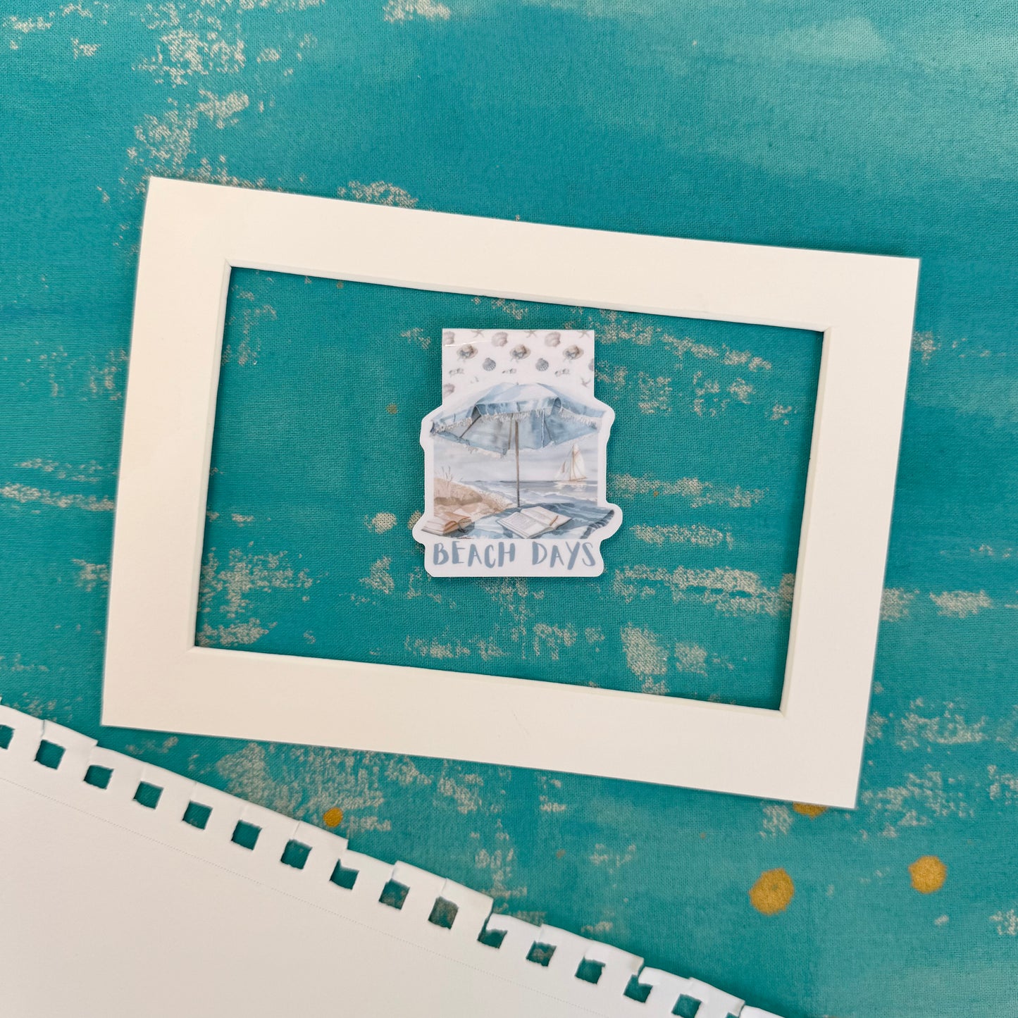 Beach Days Magnetic Bookmark – Aesthetic Page Marker for Books & Planners