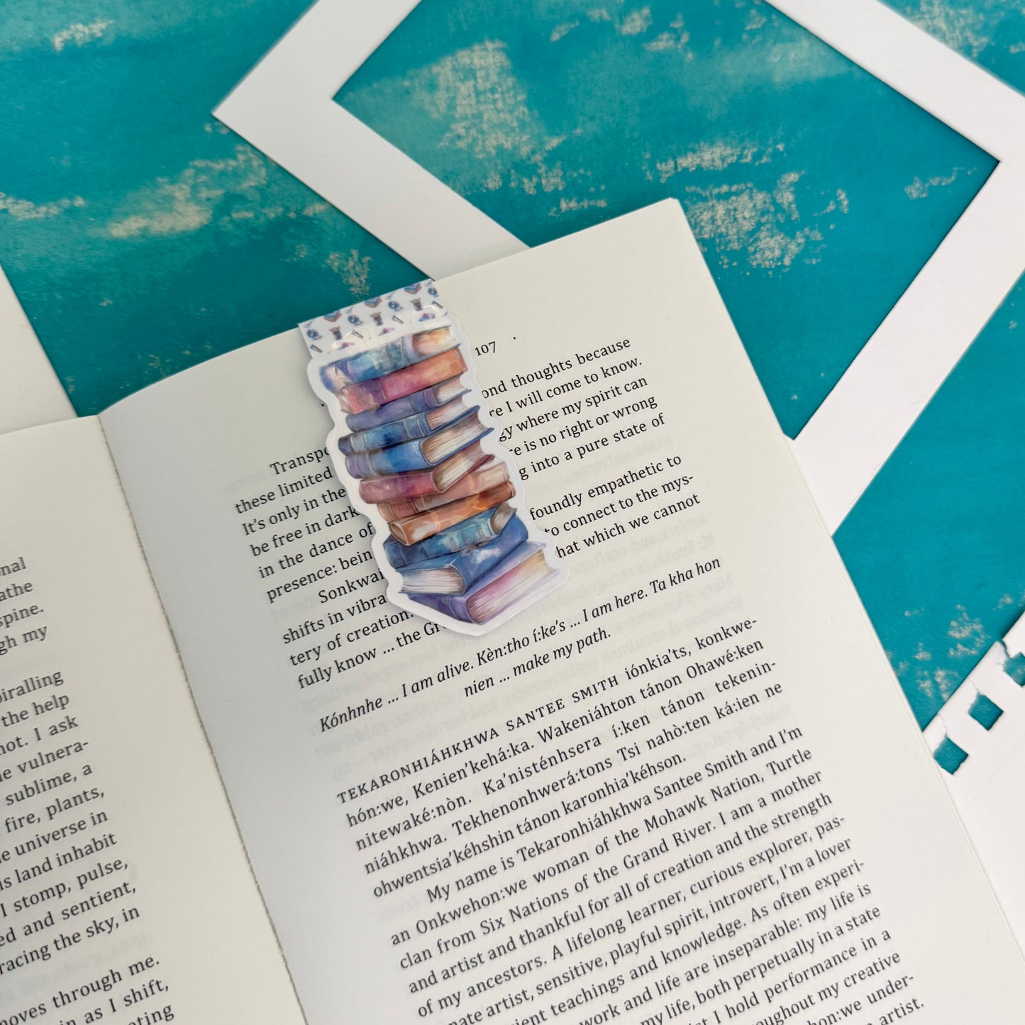 Dreamy Books Magnetic Bookmark – Aesthetic Page Marker for Books & Planners
