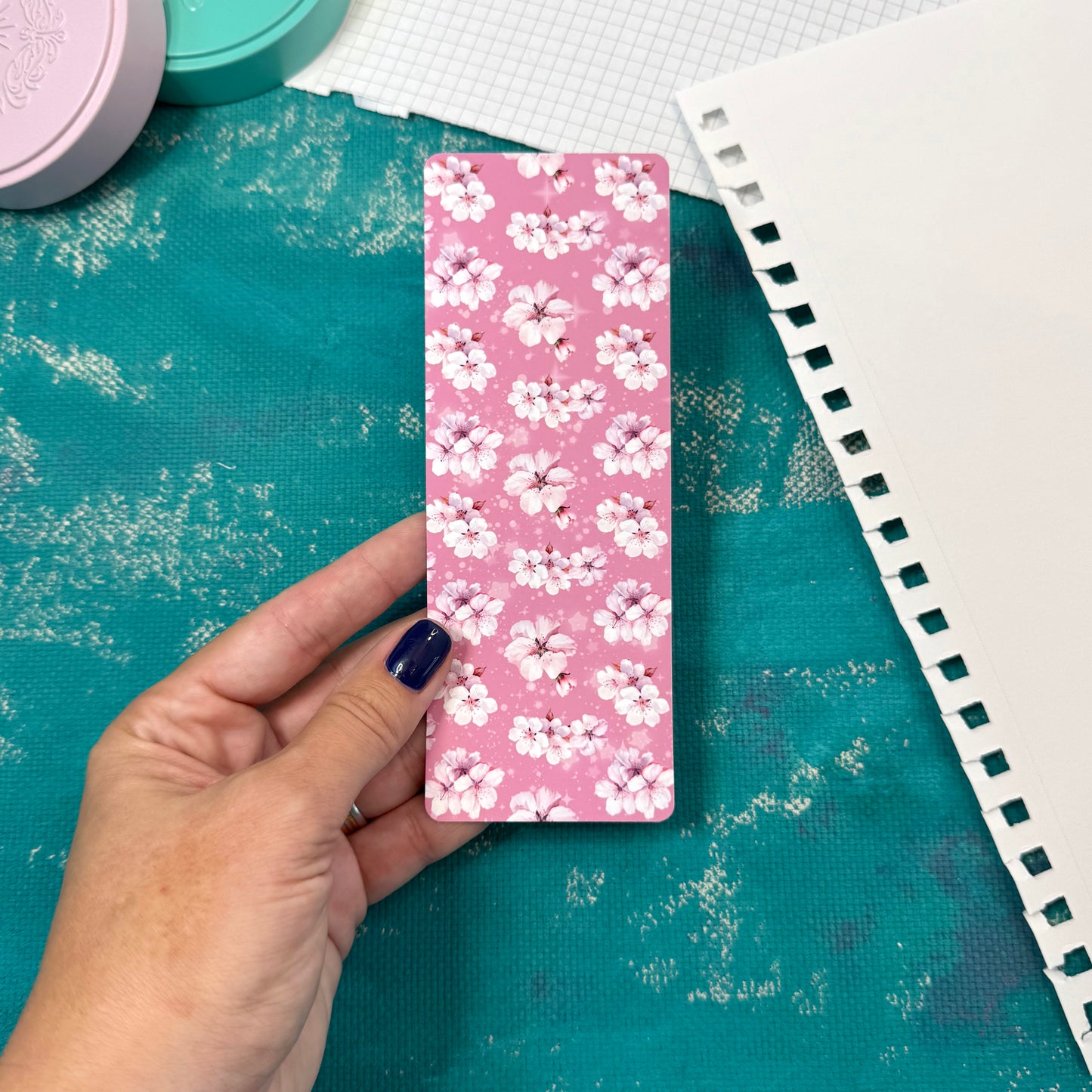 Sakura Blossom Classic Bookmark – Elegant Paper Bookmark for Book Lovers