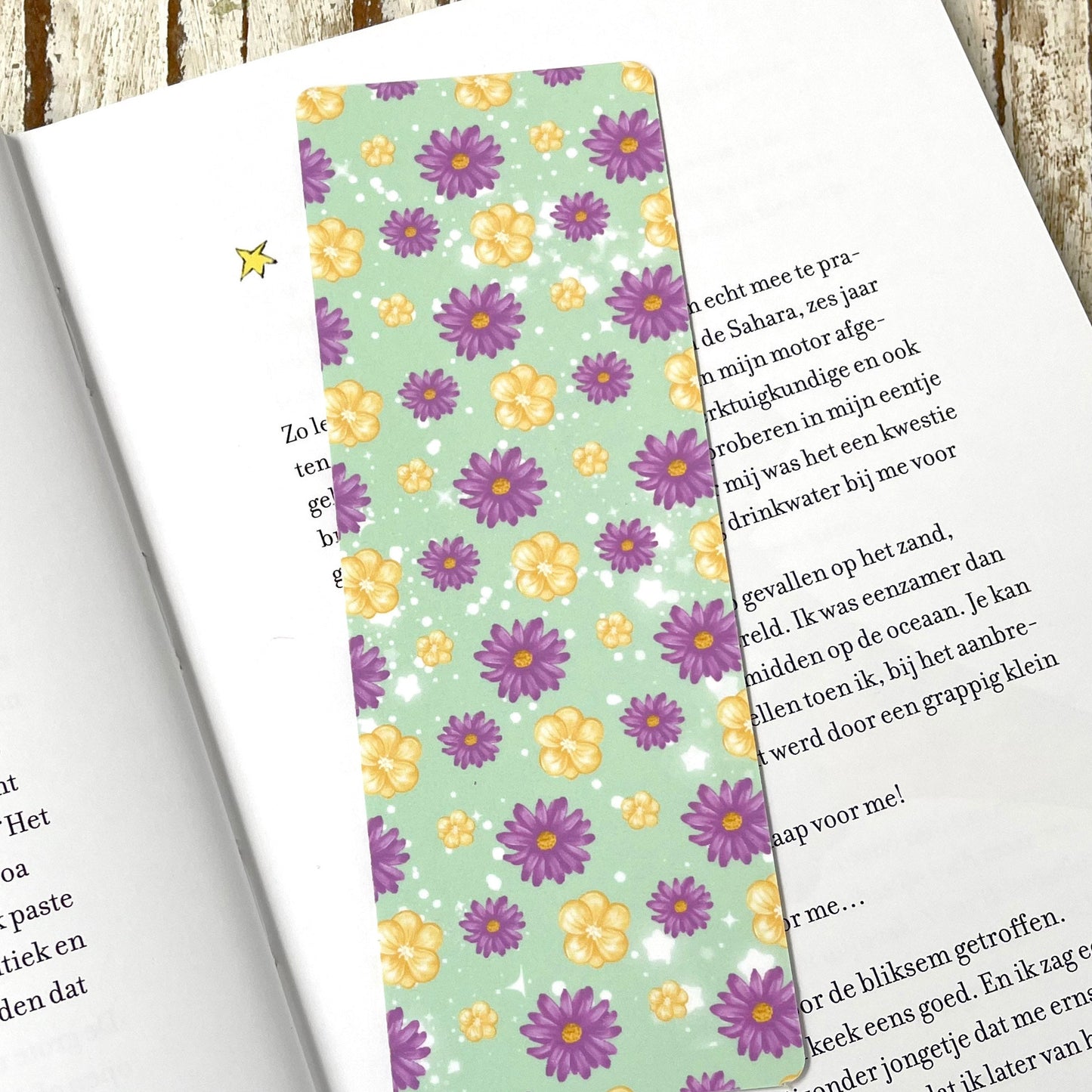 Cute Floral bookmark, green bookmark, cute bookmark