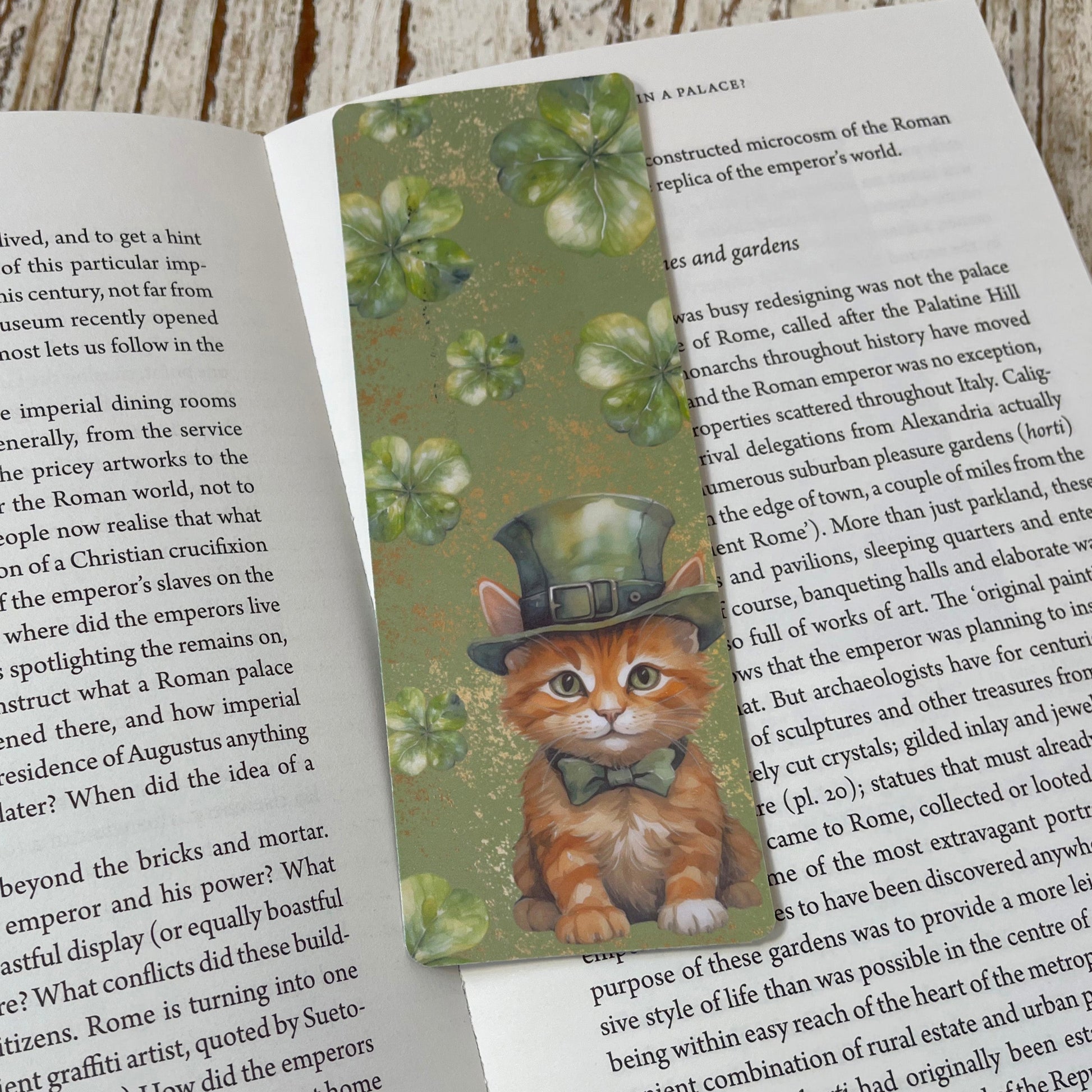 Lucky Kitten classic bookmark