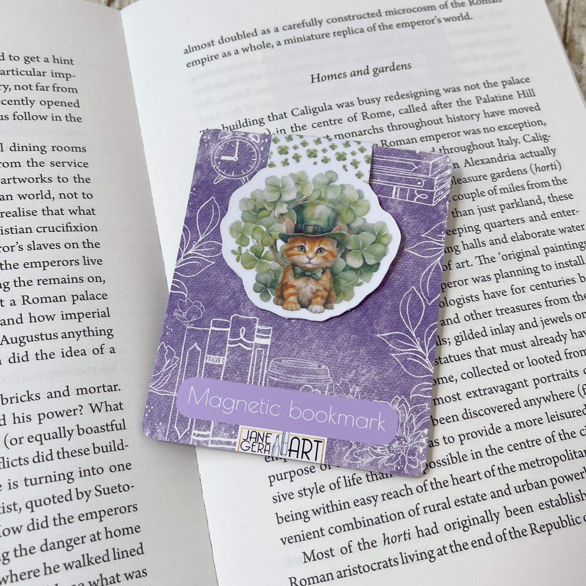 Lucky Kitten magnetic bookmark