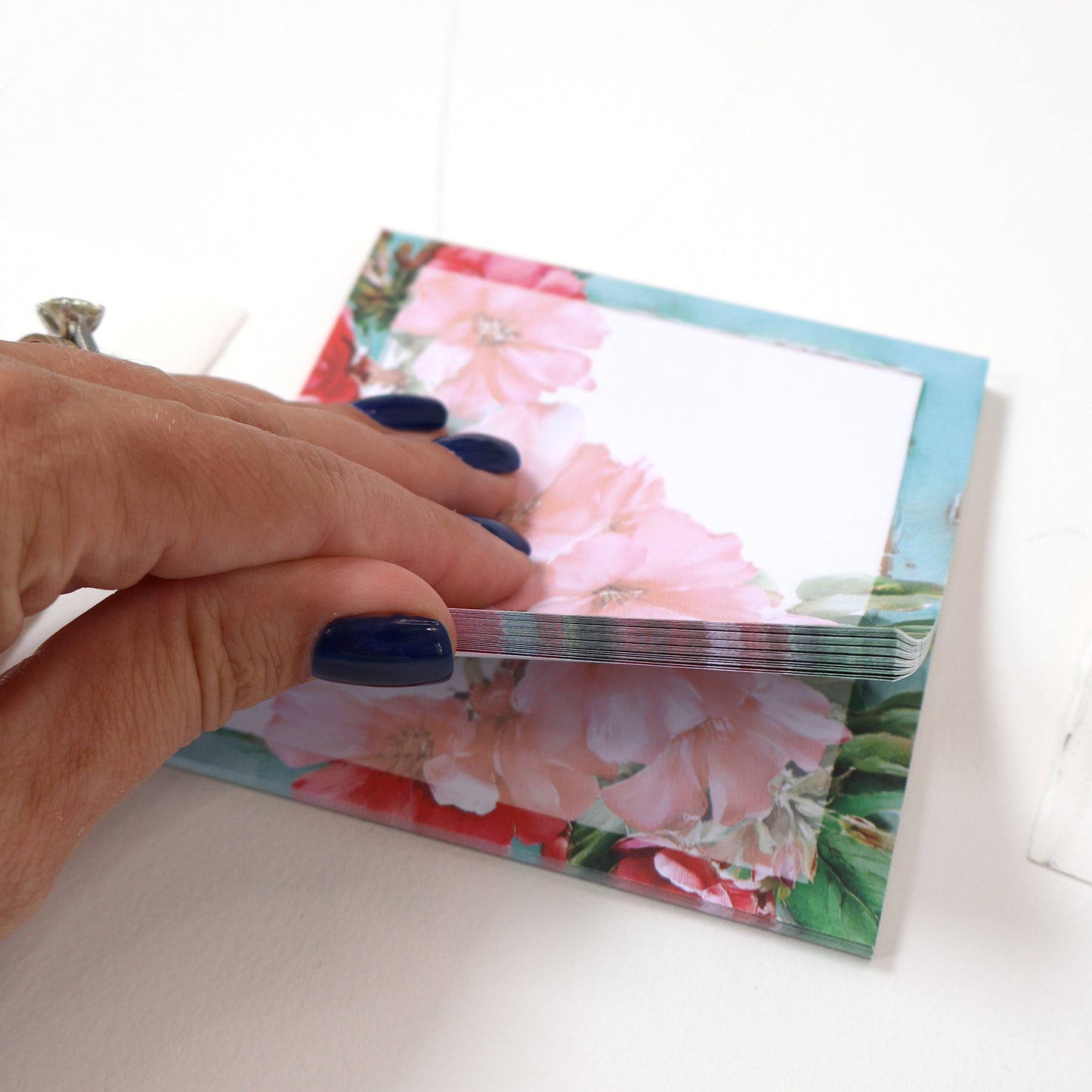 Summer Journals Square Notepad – 10x10 cm Floral Summer Stationery