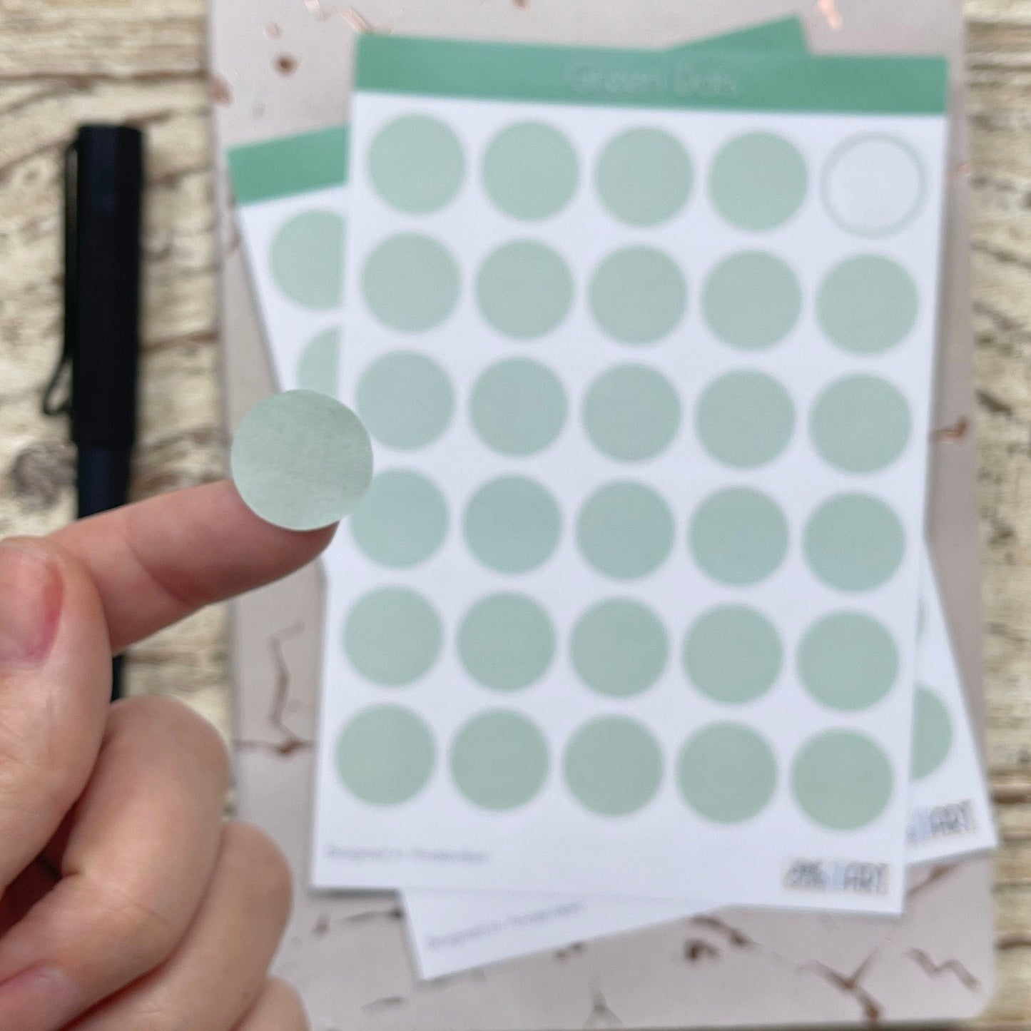 Single color dots stickers