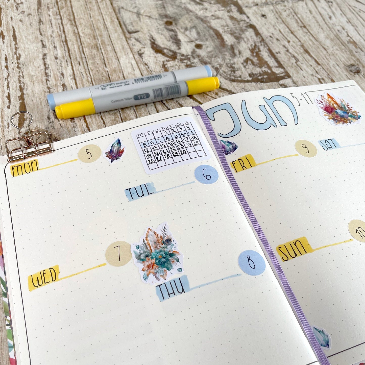 Magische kristallen stickers Gouden en blauwe stickers voor journaling